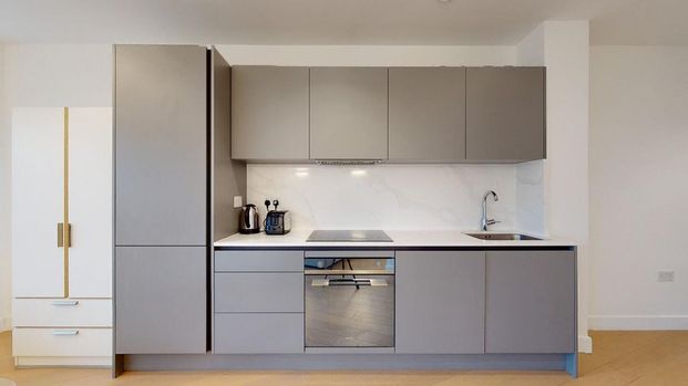 Studio to rent - Photo 1