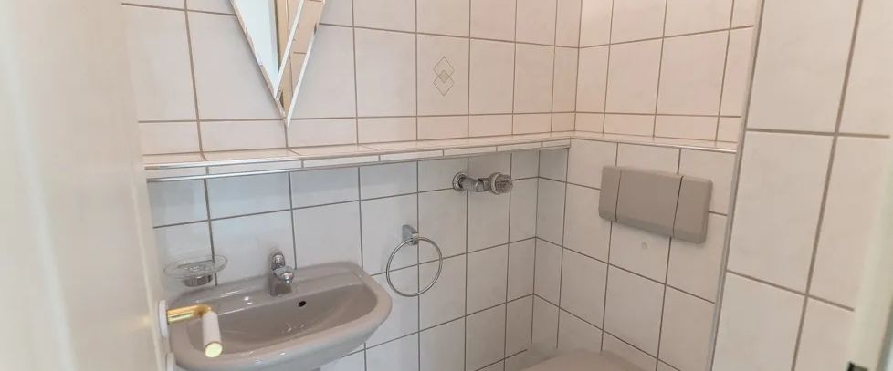 Gemütliche ca. 81m² große 3-Zimmer-Wohnung mit ca. 12 m² großem Balkon und Garage in Hagen-Boloh - Photo 1