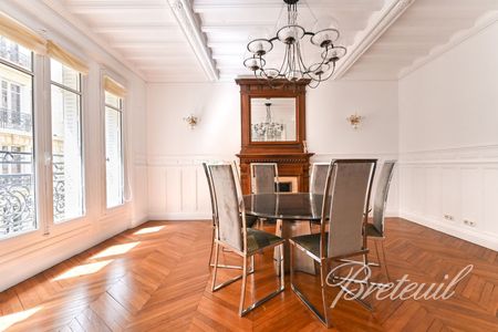 Tout savoir sur cet appartement dans le quartier Clichy-Trinité, à Paris 9ème - Photo 4