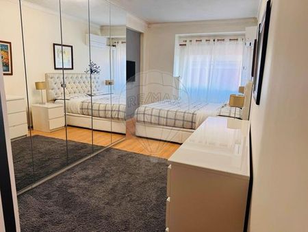 Apartamento T2 em Lisboa - Photo 2