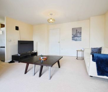 Yersin Court, Swindon, Swindon, SN1 - Photo 4