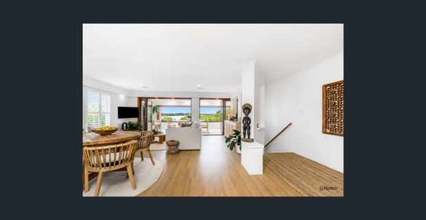 PERFECTLY POSITIONED MODERN DUPLEX - RELAXED WATERSIDE LIVING! - Photo 1