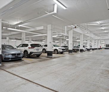 For Lease - 335 Wheat Boom Drive Unit# 411, Oakville, Ontario - Photo 2