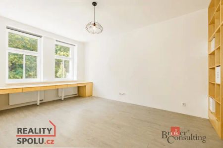 Pronájem bytu 2+1 74 m - Photo 5