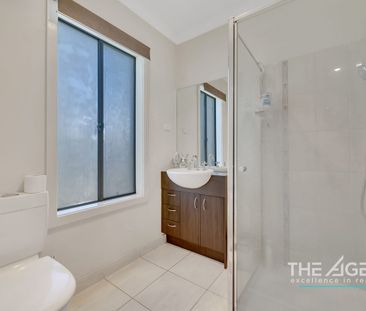 The Ideal Space to Balance Life, Work & Play - Photo 6