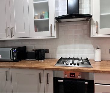 1 Bed Flat, Bakers Court, SE25 - Photo 6