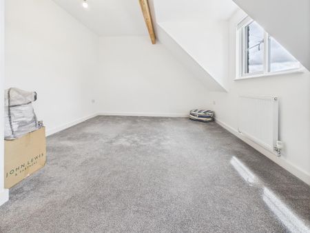 5 bedroom detached house to rent - Photo 5