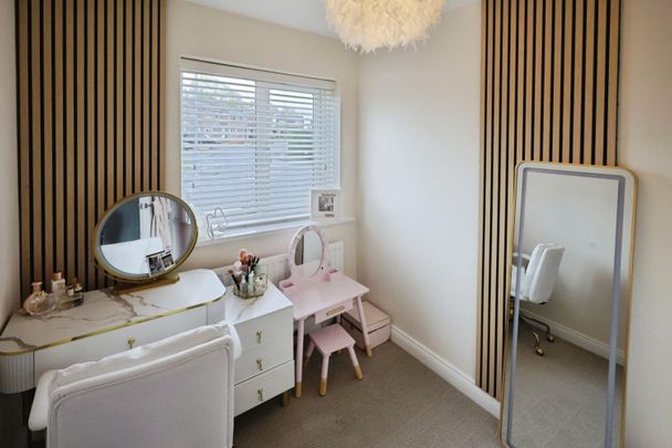 4 bedroom House To Let - Photo 1