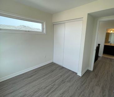 For Lease - 1081 Danforth Road Unit# 142, Toronto, Ontario - Photo 3