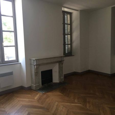 Location appartement t2 46 m² à Villefranche-de-Rouergue (12200) - Photo 3