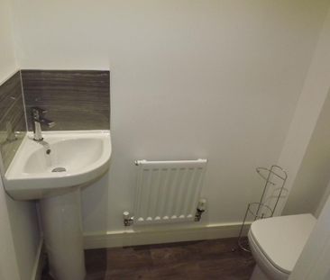 2 bedroom house to rent - Photo 4