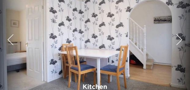 Room in a Shared Flat, Frensham Drive, SW15 - Photo 1