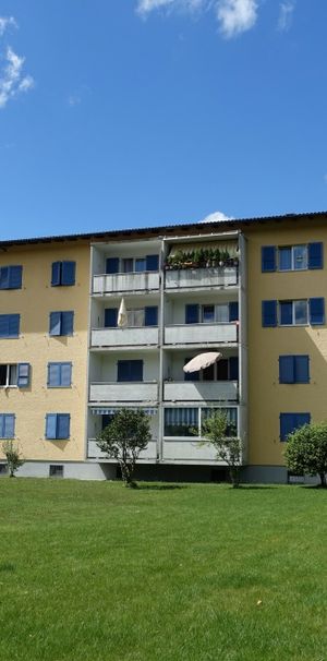 Appartement rénové de 3 pièces au 2ème étage - Photo 1