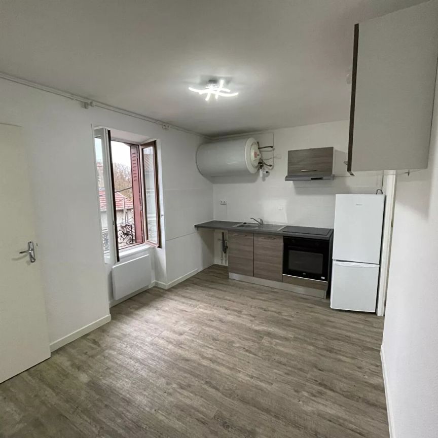 APPARTEMENT T2 TIGNEU-JAMEZIEU - Photo 1