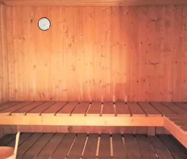 Herrschaftlicher Altbau in ruhiger Lage - Photo 1