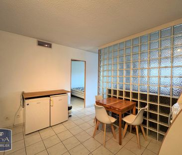 Location Appartement 2 pièces 34m² MARSEILLE 5ème - Photo 6