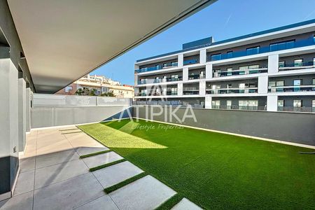 Piso en alquiler nuevo a estrenar con parking, trastero y piscina comunitaria, Esplugues de Llobregat - Photo 5