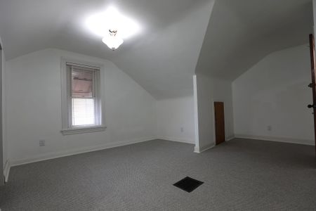 For Lease - 148 Victoria Avenue Unit# Upper level unit, Hamilton, Ontario - Photo 5