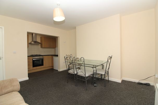 2 Bedroom Apartment - Photo 1