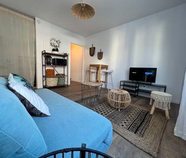 Location Appartement 1 pièce 23m² STE CLOTILDE 97490 - Photo 1