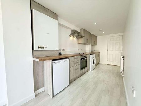 High Street, Broadstairs, CT10 - Photo 3