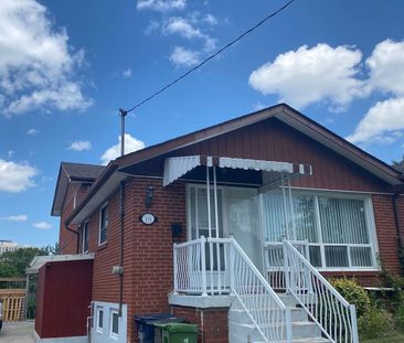 For Lease - 215 Vauxhall Drive, Toronto, Ontario - Photo 3