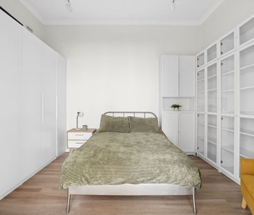 A Croydon Classic Reinvented For Modern Living - Photo 4