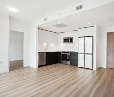 One Fifty Braid — 2 Bed + 1 Bath (C1) - Photo 2