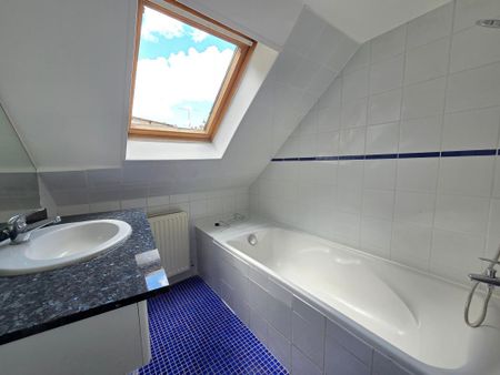 Location Appartement 4 pièces 85m² ARPAJON 91290 - Photo 4