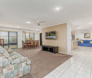 Lovely 4 Bedroom home with Side Access - Photo 1