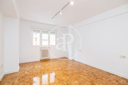 Flat for rent in Prosperidad (Madrid) - Photo 5