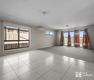Modern Family Living in a Peaceful Weir Views Location - Photo 1
