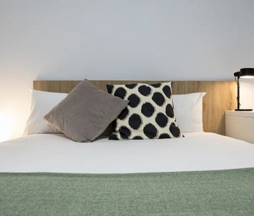 Calle de Cavanilles, Madrid, Community of Madrid 28007 - Photo 4