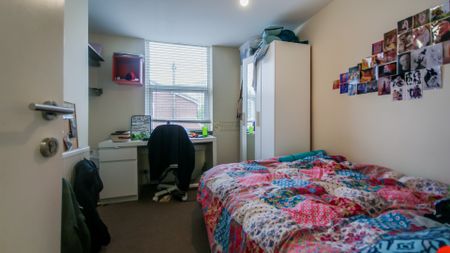 31 Hubert Road - Photo 5