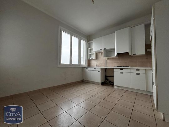 Location Appartement 4 pièces 116m² ST NAZAIRE 44600 - Photo 1