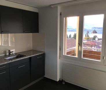 "Charmante 4.5-Zimmer-Wohnung mit Seesicht in Oberhofen am Thunersee" - Photo 2