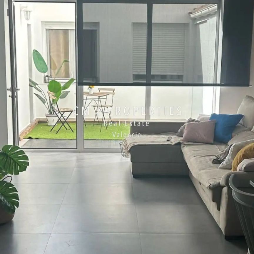 Piso de alquiler en Centelles Los, Russafa - Photo 1