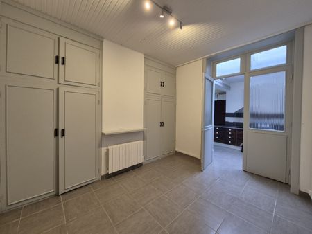 Location Appartement 2 pièces 45m² LILLE 59260 - Photo 5