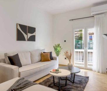 Adorable 2BR Apartment in Neos Kosmos - Photo 3
