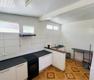 Location appartement 3 pièces, 71.40m², Case-Pilote - Photo 4