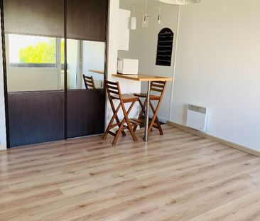 A LOUER Appartement 50000 Saint-Lô PROCHE COMMERCES 1 pièce 29.47 m² - Photo 4