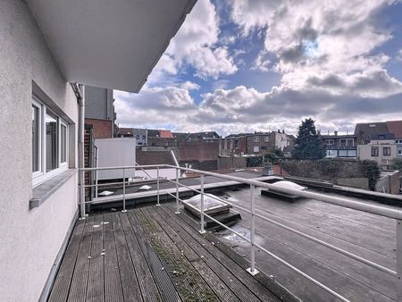 Appartement te huur - Foto 3