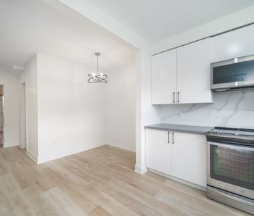 For Lease - 13 Mansfield Avenue Unit# 2, Toronto, Ontario - Photo 4