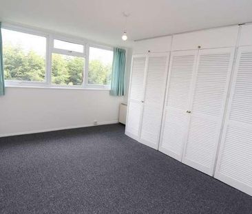 Long Green, Chigwell, IG7 - Photo 6