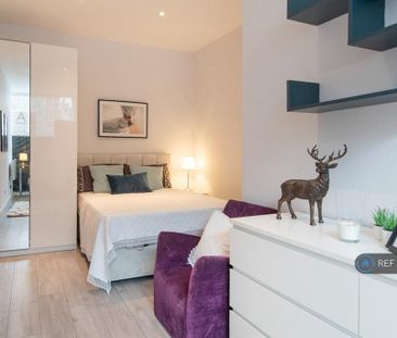 2 bedroom flat to rent - Photo 1