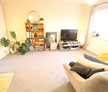 Viceroy Close, Colchester - Photo 1