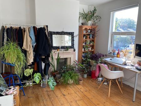 Room in a Shared House, Billington Road, SE14 - Photo 2
