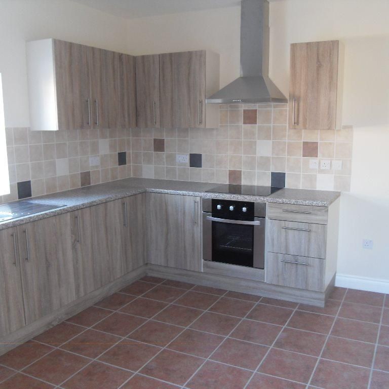 2 bedroom ground floor maisonette to rent - Photo 1