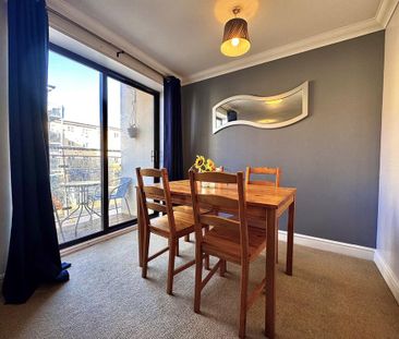 2 bedroom flat to rent - Photo 4