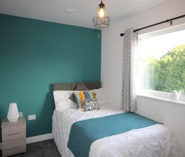 5 bedroom terraced house to rent - Photo 3